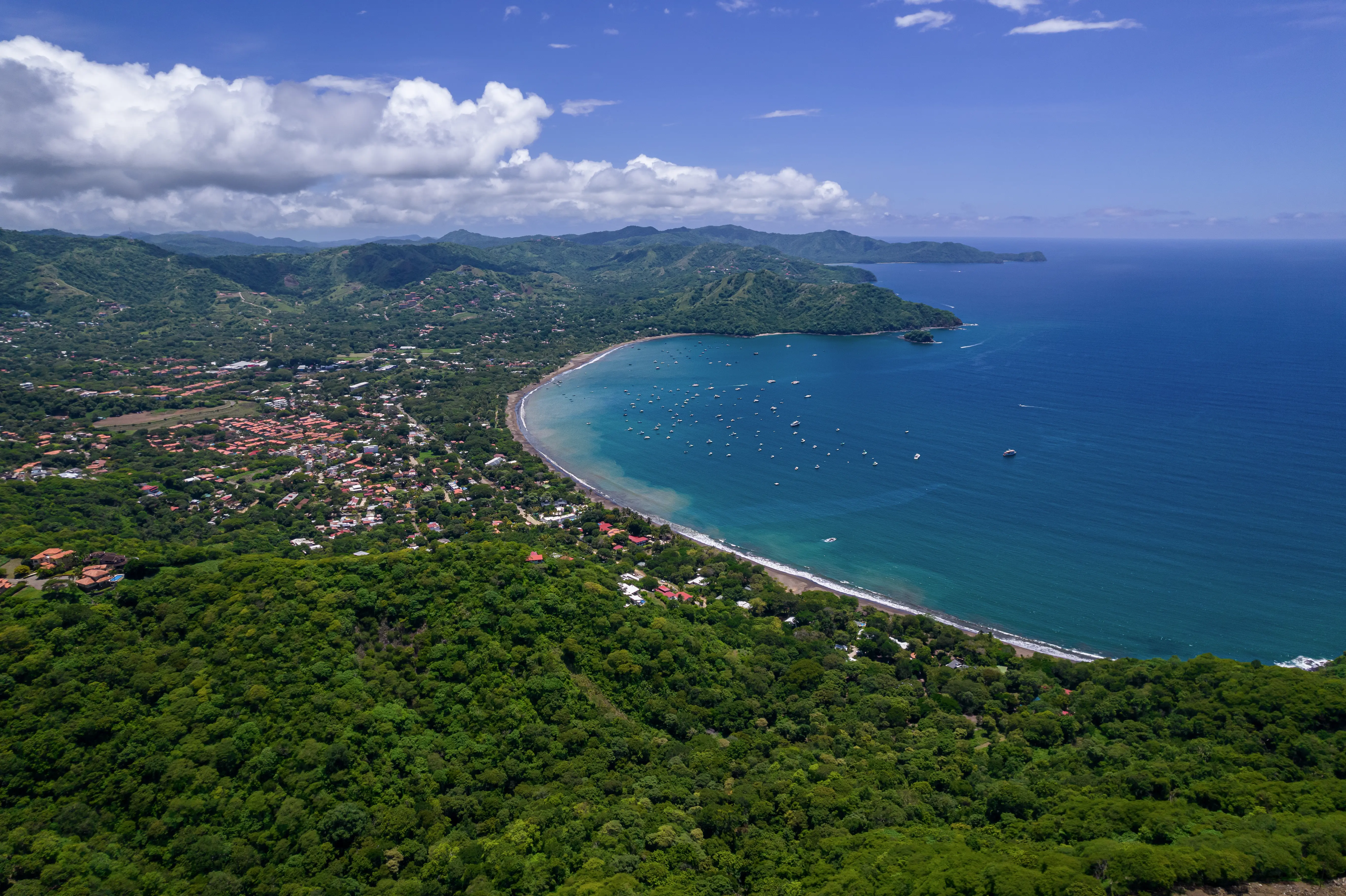 Scenic coastal view of Playas del Coco, Guanacaste – potential building plot location